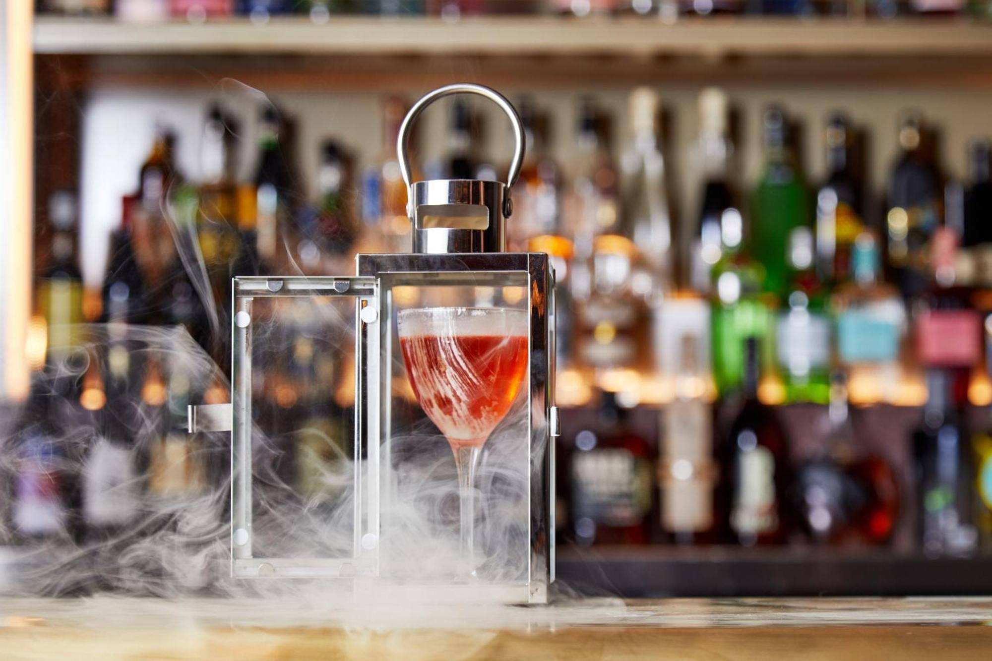 מלון Kimpton Margot Sydney By Ihg מראה חיצוני תמונה A dry ice cocktail