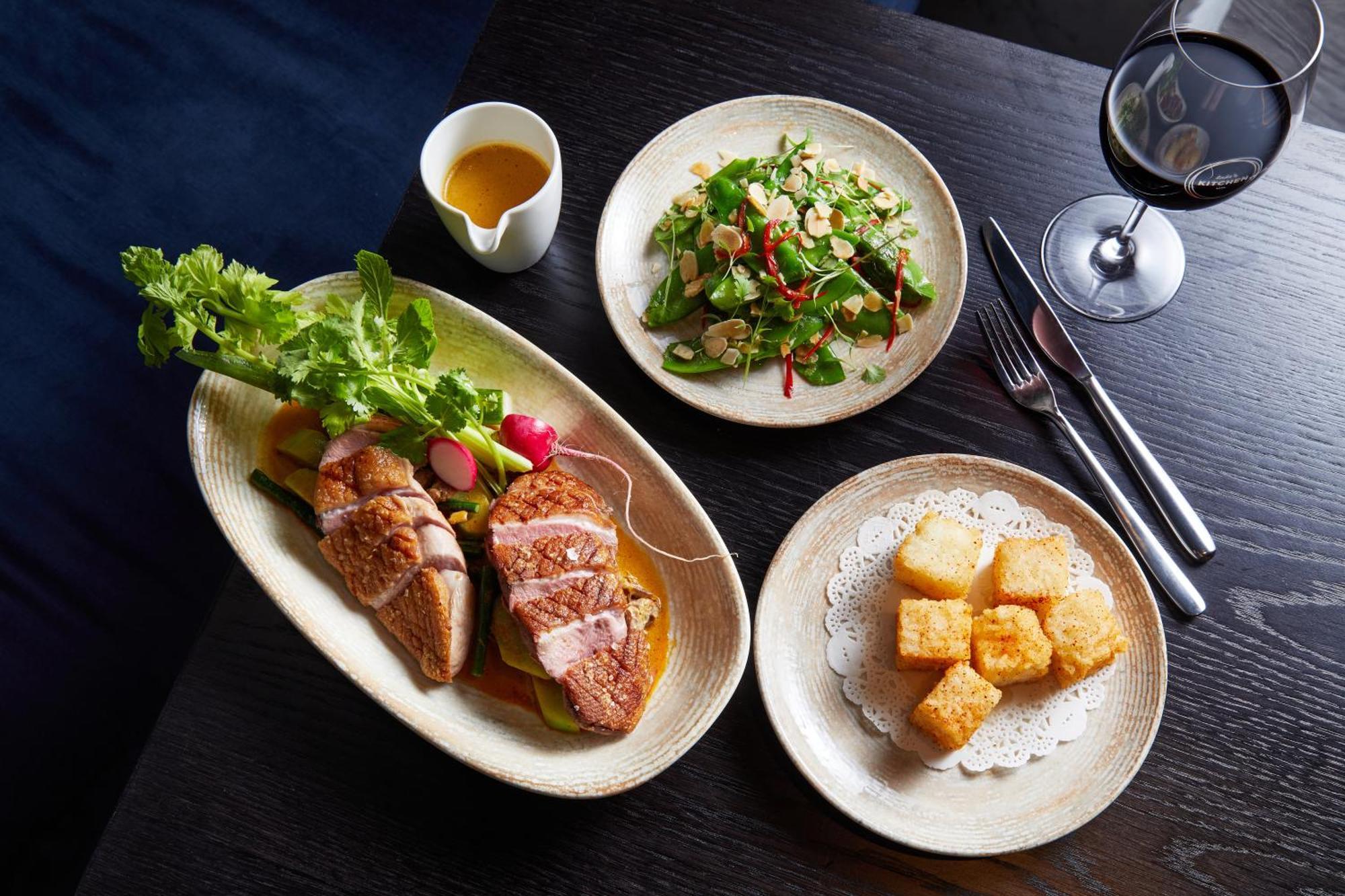 מלון Kimpton Margot Sydney By Ihg מראה חיצוני תמונה Dishes at the restaurant