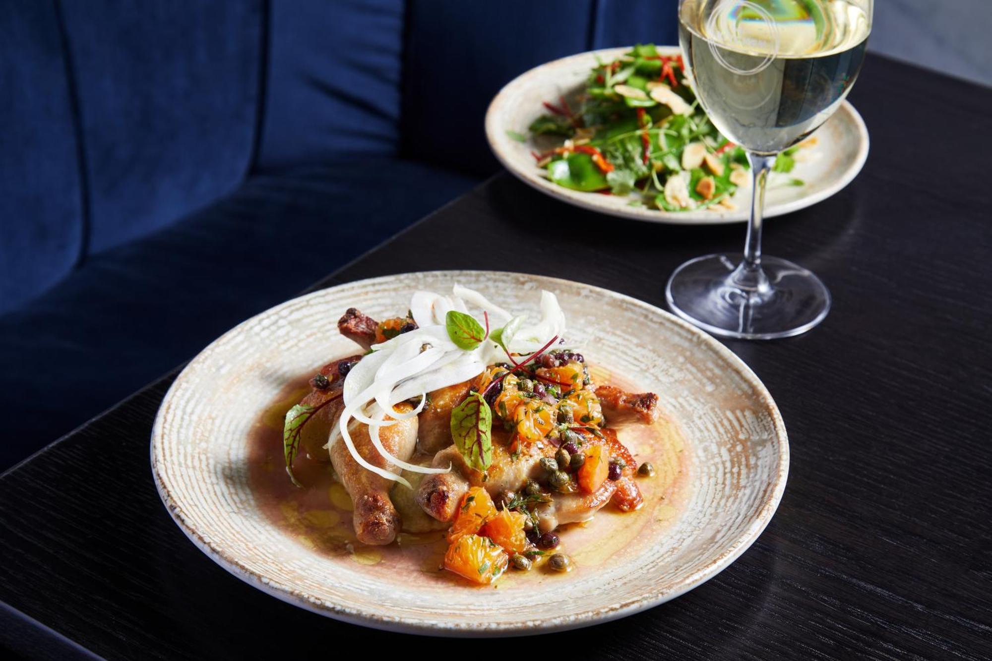 מלון Kimpton Margot Sydney By Ihg מראה חיצוני תמונה A meal at the restaurant