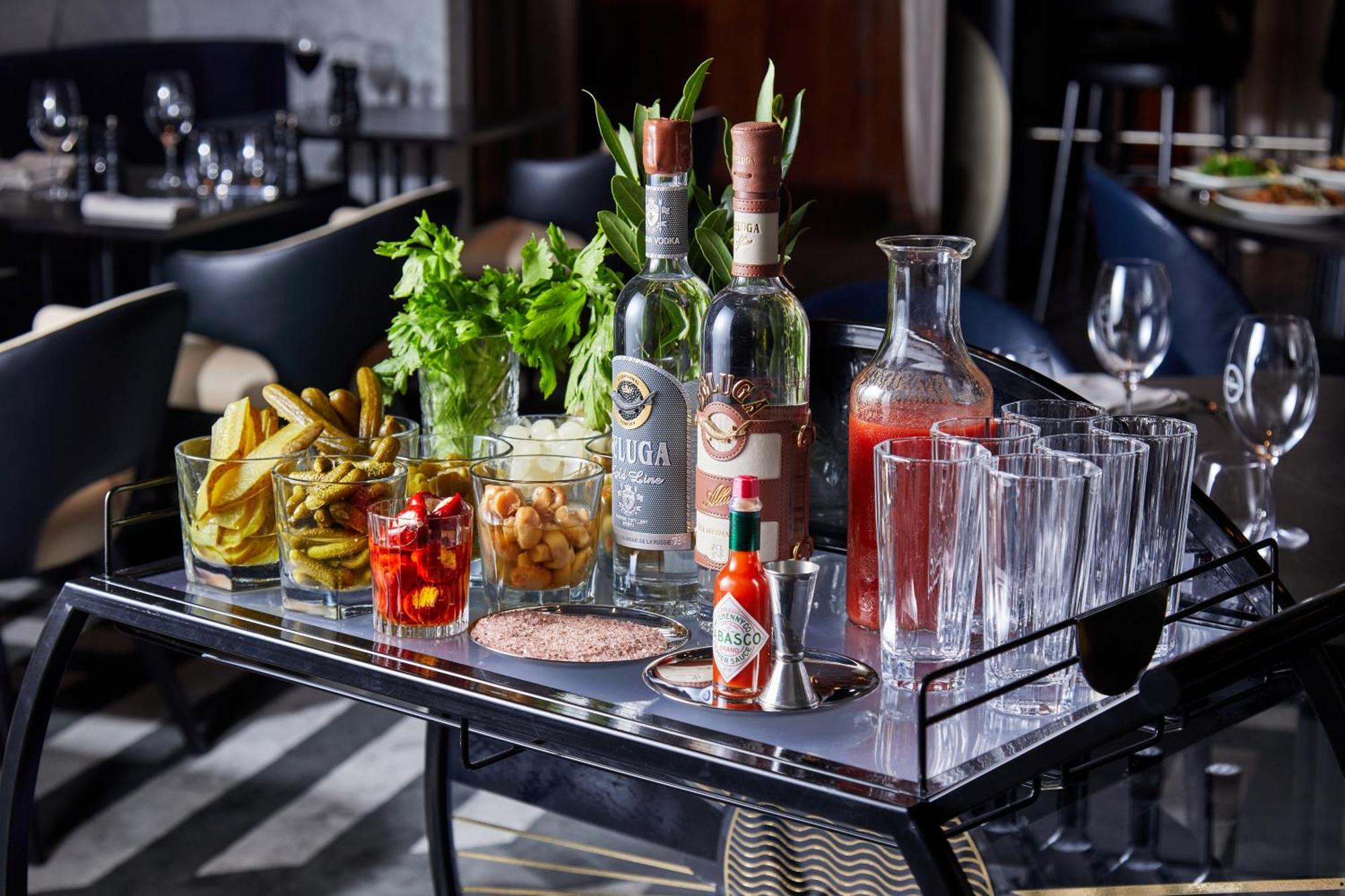 מלון Kimpton Margot Sydney By Ihg מראה חיצוני תמונה A Bloody Mary cart